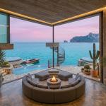 Private Estate Magnificent Views